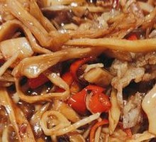 Stir-fried Pork with Smoked Bamboo Shoots
