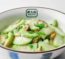 Stir-fried Loofah with Baby Abalone