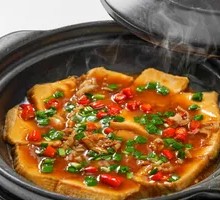 Braised Soft Tofu in Clay Pot