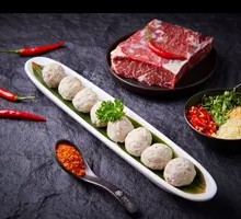 Freshly Made Beef Meatballs