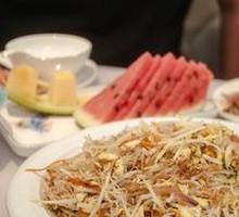 Special Stir-Fried Rice Noodles