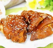 Roasted Pig Trotters