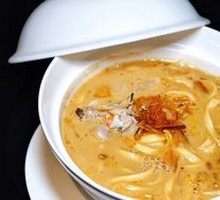 Jiaodong Seafood Stir-Fried Noodles