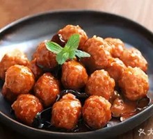 Sizzling Meatballs