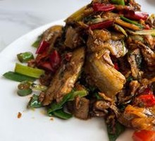 Salted Vegetable Stir-fried Pork