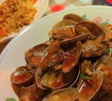 Spicy Stir-fried Clams