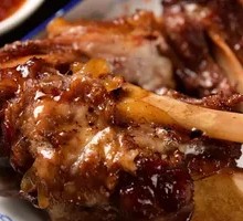 Signature Sauce Pork Shank