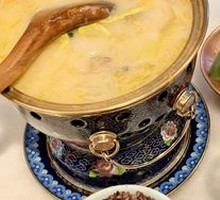 Spicy Acidic Bone Soup in Copper Pot