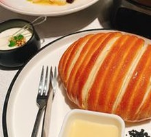 Special Roasted Flower Bun