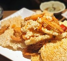 Crispy Rice Noodles with Shrimp