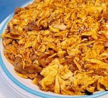 Sour Stir-Fried Egg with Wood Ear Mushrooms