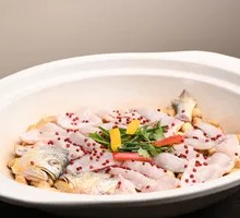 Braised Deep-Sea Yellow Croaker in Clay Pot