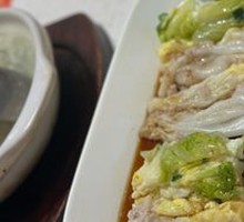 Gold Egg Rice Noodle Roll