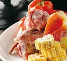 Tomato Corn Bone Soup