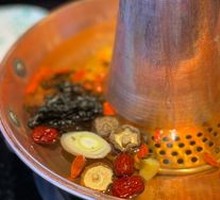 Mountain Spring Clear Soup Pot