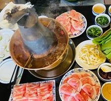 Beijing-style copper pot hot pot