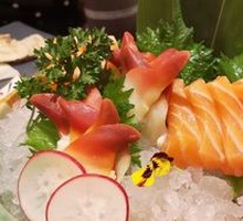 Salmon Belly Sashimi