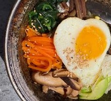 Stone Pot Rice Bowl