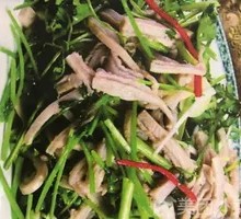 Stir-fried牛 Tripe with Chinese Chives