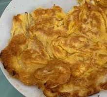 Pan-fried Egg with Greens