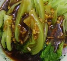 Stir-Fried Lettuce with Oyster Sauce