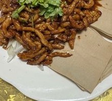 Beijing-style Shredded Pork in Soy Sauce