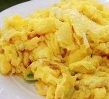 Pan-fried Egg with Greens