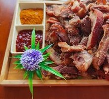 Crispy Pork Elbow