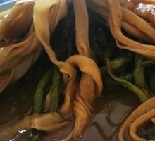 Pork Ribs with Green Beans and Cornbread Dumplings