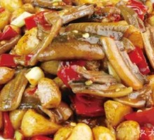 Sichuan-style Eel with Pickled Chili