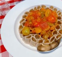 Five-Tomato Sauce over Buckwheat Noodles
