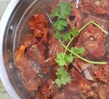 Small Pot Lamb Spine