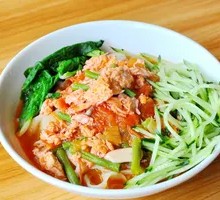 Tomato and Egg Noodles