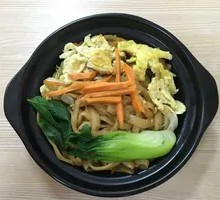 Ham and Egg Stir-Fried Knife-Cut Noodles