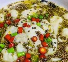 Sour Cabbage Spicy麻 Fish