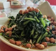 Pine Nut Spinach