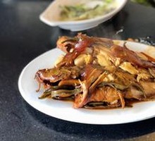Stewed Fish in Iron Pot