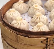Beef and Scallion Soup Dumplings