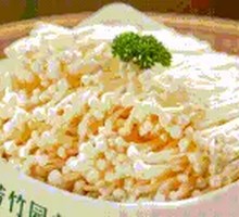 Enoki Mushroom