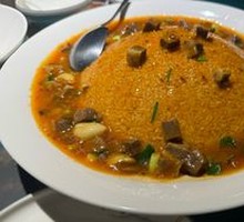 Beef with Crispy Rice Cake