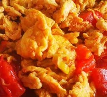 Tomato and Egg Stir-Fry