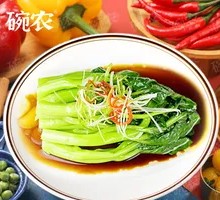 Garlic Stir-Fried Bok Choy