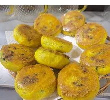 Filled Dumplings from the Courtyard