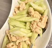 Cucumber Salad with Almonds