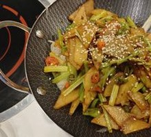 Spicy Potatoes in Dry Pot