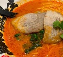 Health-Promoting Tomato Soup with Pork Belly Noodles