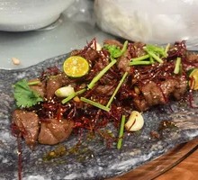 Fresh Chili Beef Cubes