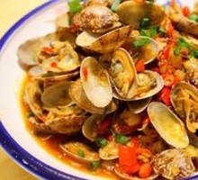 Spicy Stir-Fried Clams
