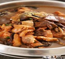 Chicken Stewed with Mushrooms