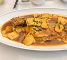 Braised Yellow Croaker with Rice Cake